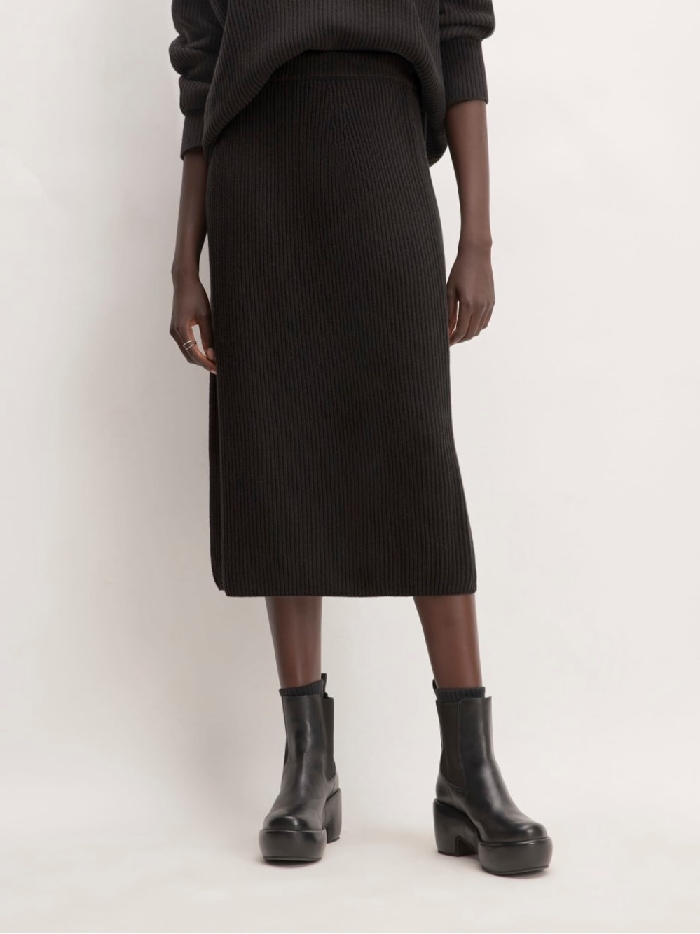 Everlane The Organic Cotton Sweater Midi Skirt in Black size Small